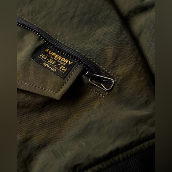 Military Hooded MA1 Jacket XXL fits like LARGE - Picture 5 of 6